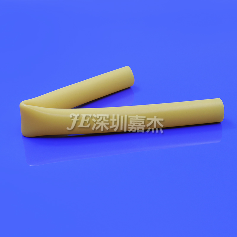 男人操鸡巴美女av传送门双色硅胶管